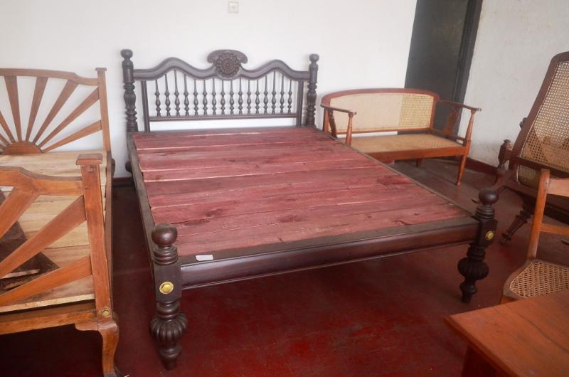 Double Bed 72 X 81