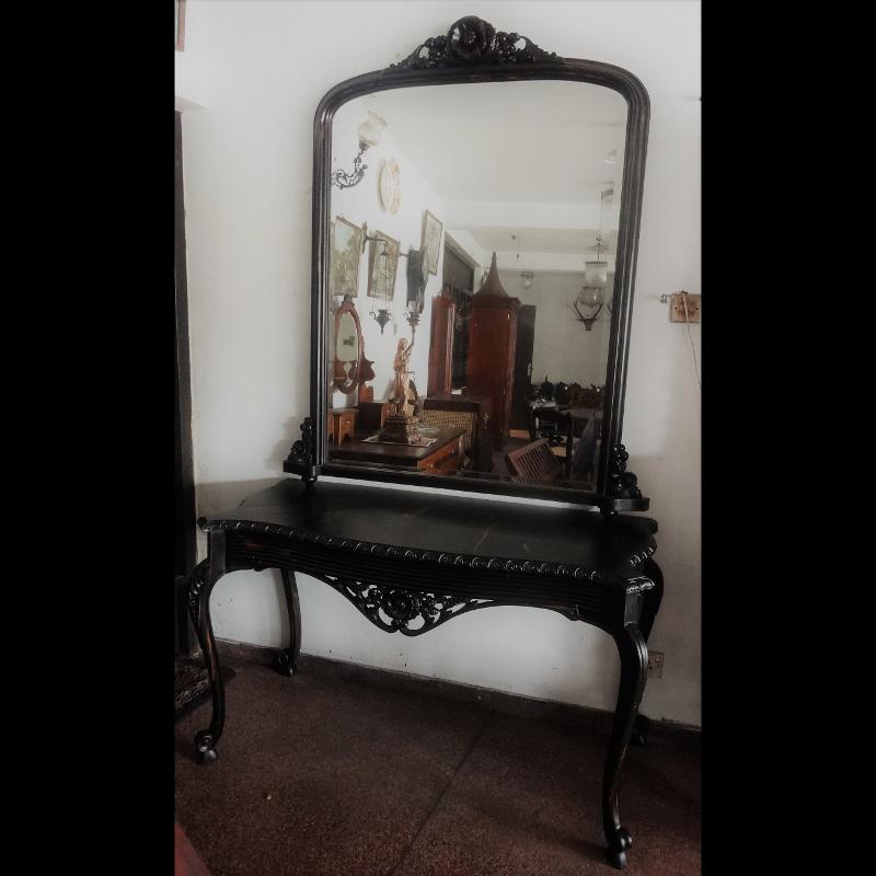 Ebony Mirror Table